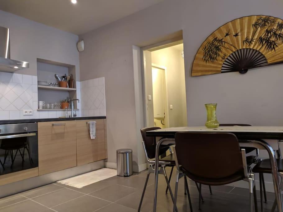 Bel Appartement Dans Centre Historique Avignon Exterior photo